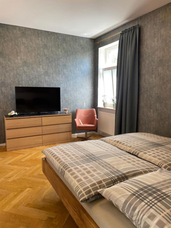 Helle Terrassenwohnung In Traumlage Von Дрезден Екстериор снимка